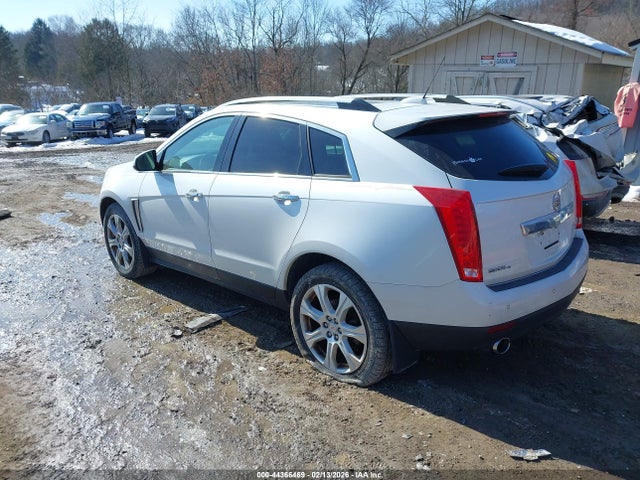 2015 CADILLAC SRX 3GYFNFE30FS579617 Photo 2