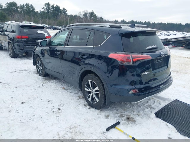 Toyota Rav4 Xle 2017 2T3RFREV1HW663762 Image 3