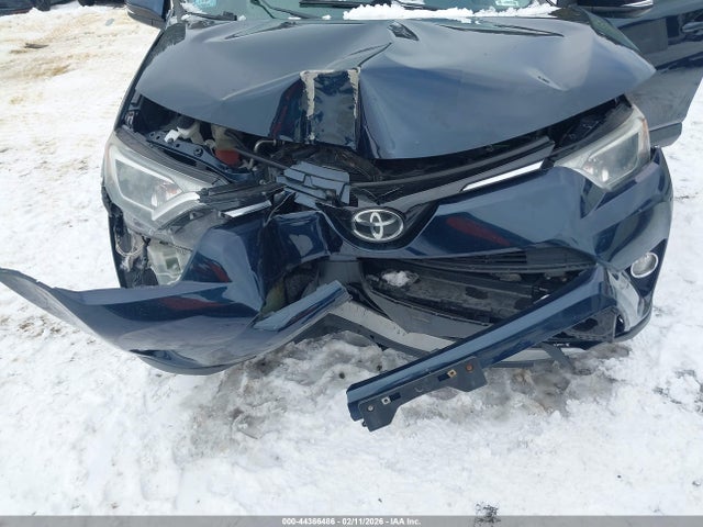 Toyota Rav4 Xle 2017 2T3RFREV1HW663762 Image 6