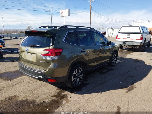 2022 SUBARU FORESTER JF2SKAPC0NH519956 Photo 3