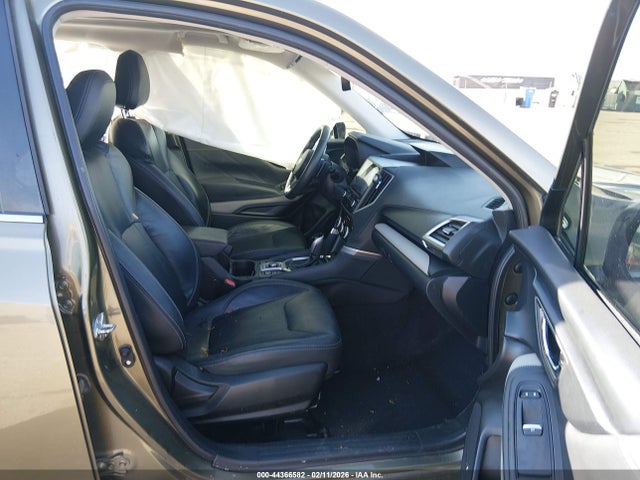 2022 SUBARU FORESTER JF2SKAPC0NH519956 Photo 4