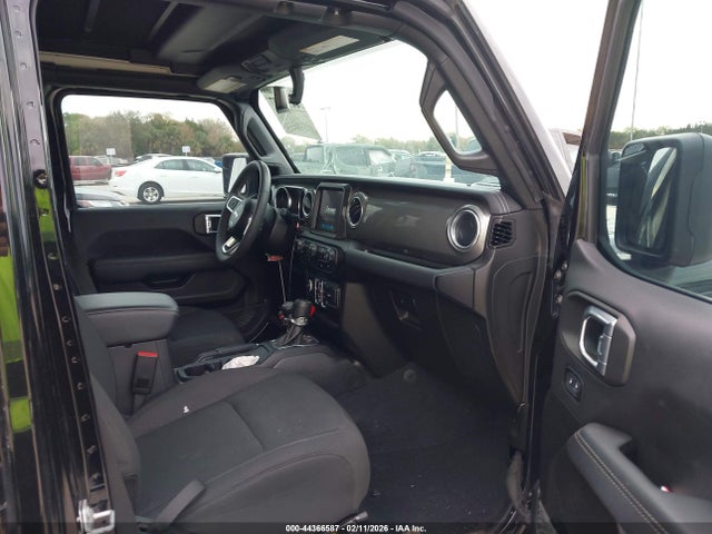 44366587 :رقم المزاد ، 1C4HJXEN1PW630081 vin ، 2023 Jeep Wrangler 4-door Sahara 4x4 مزاد بيع