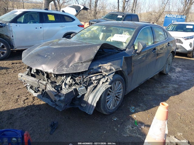 44366632 :رقم المزاد ، JTHBK1GG0D2022004 vin ، 2013 Lexus Es 350 مزاد بيع