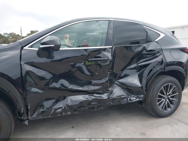 2T2HGCEZ3TC105063 Lexus Nx 350 Luxury