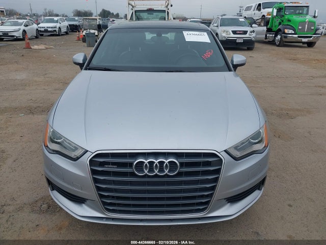 2015 AUDI A3 WAUEFGFF4F1034676 Photo 5
