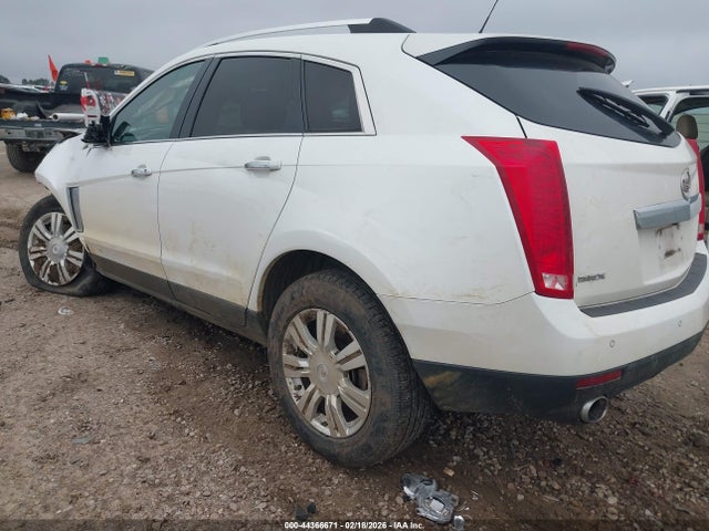 2015 CADILLAC SRX 3GYFNBE37FS568509 Photo 2