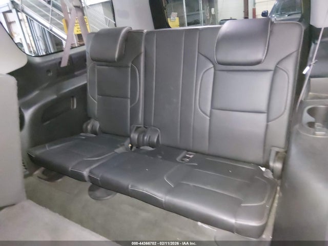 1GNSKHKC4HR202766 Chevrolet Suburban Lt