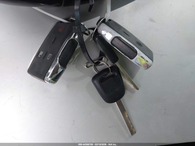 3GCUKSEC0GG382613 Chevrolet Silverado 1500 1lz