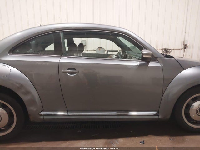 44366717 :رقم المزاد ، 3VWJP7AT8CM610728 vin ، 2012 Volkswagen Beetle 2.5l مزاد بيع
