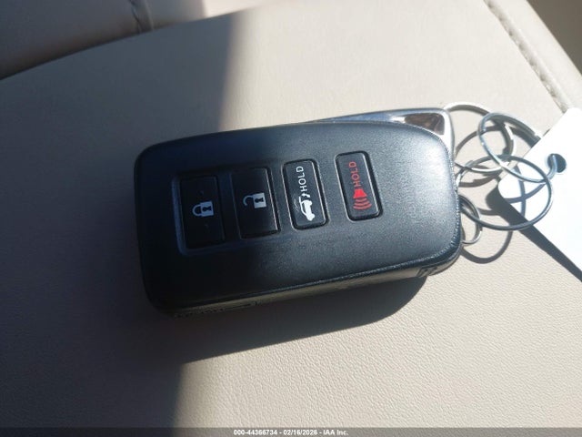 44366734 :رقم المزاد ، 2T2HZMDA3NC356891 vin ، 2022 Lexus Rx 350 مزاد بيع