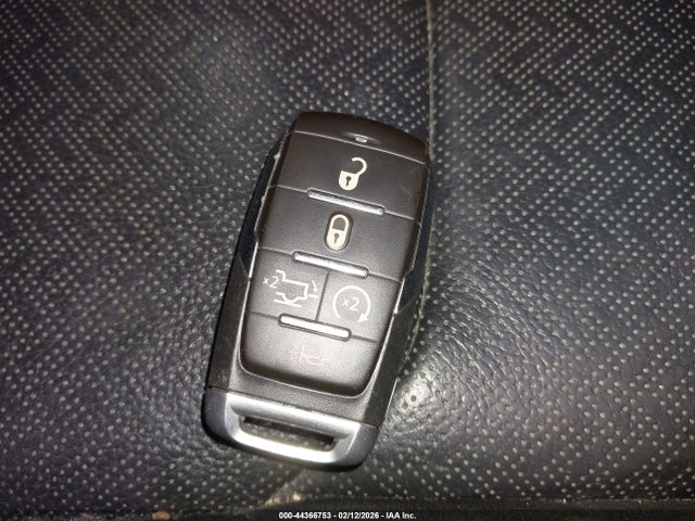 44366753 :رقم المزاد ، 1C6SRFJT1KN776371 vin ، 2019 Ram 1500 Laramie  4x4 5'7 Box مزاد بيع