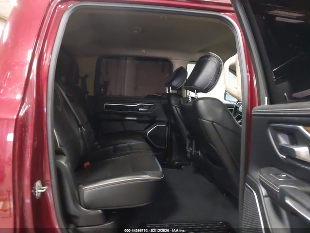 44366753 :رقم المزاد ، 1C6SRFJT1KN776371 vin ، 2019 Ram 1500 Laramie  4x4 5'7 Box مزاد بيع