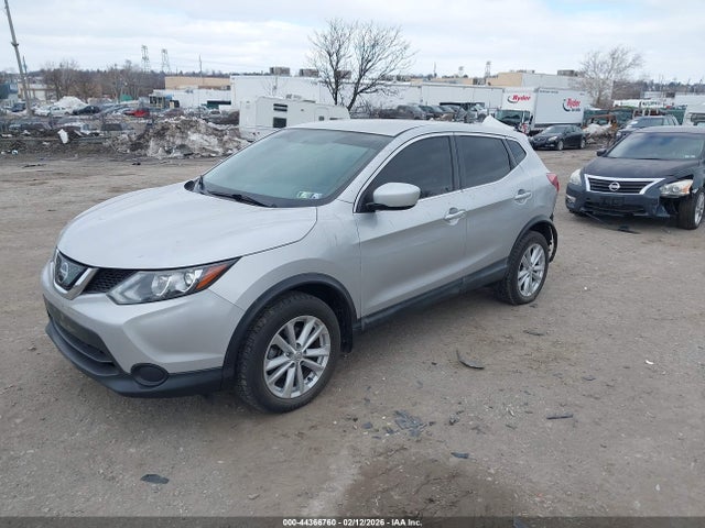 JN1BJ1CR4JW267486 Nissan Rogue Sport S