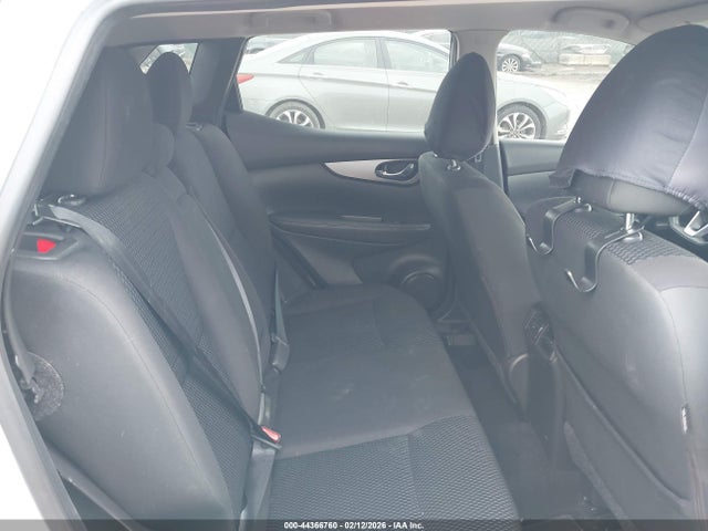 JN1BJ1CR4JW267486 Nissan Rogue Sport S