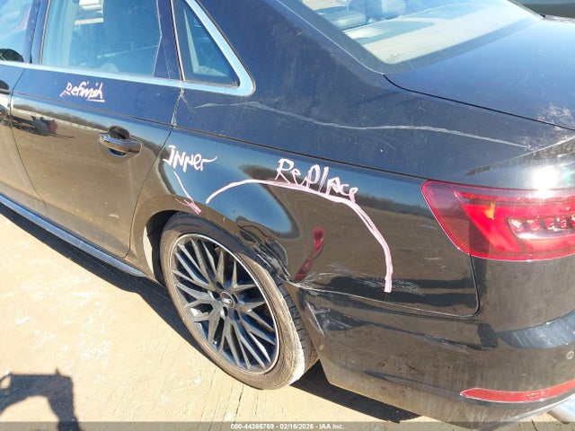 44366769 :رقم المزاد ، WAUENAF4XJA067155 vin ، 2018 Audi A4 2.0t Premium/2.0t Tech Premium مزاد بيع