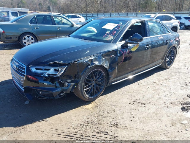 2018 AUDI A4 WAUENAF4XJA067155 Photo 1