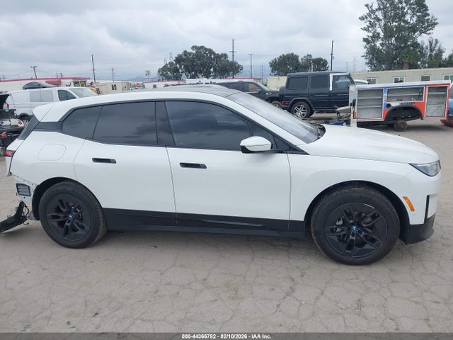 WB523CF04SCU32449 BMW Ix Xdrive50