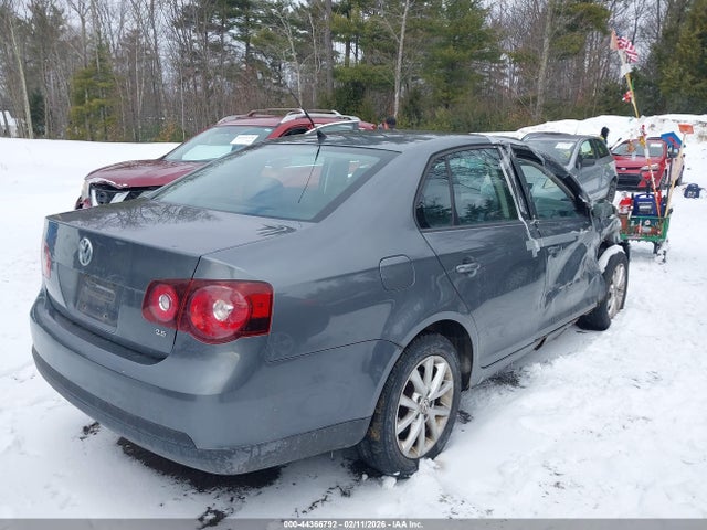 44366792 :رقم المزاد ، 3VWRZ7AJ6AM159789 vin ، 2010 Volkswagen Jetta Limited Edition مزاد بيع