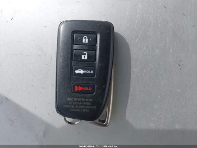 Lexus IS 200T 2016 JTHBA1D29G5021366 Image 11