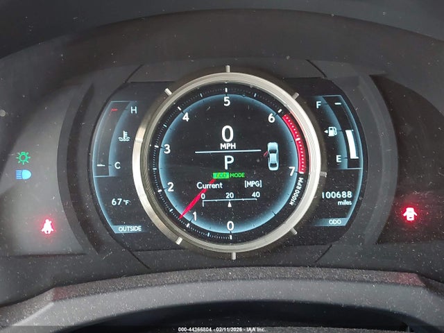 Lexus IS 200T 2016 JTHBA1D29G5021366 Image 7