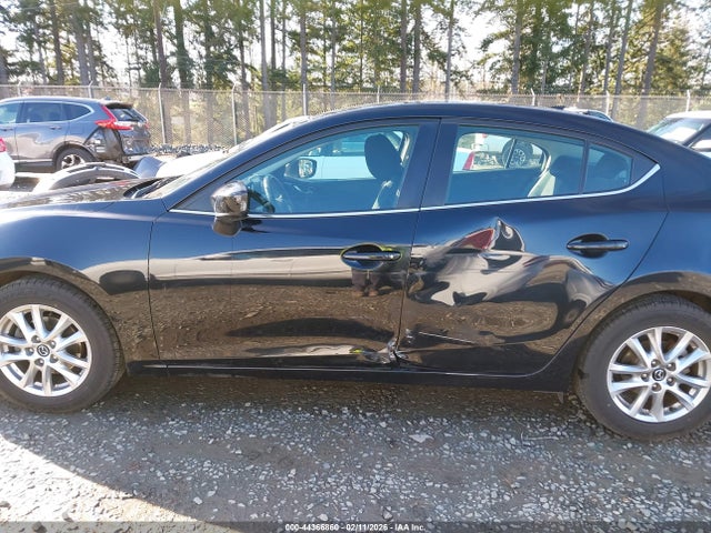 3MZBM1V71EM112851 Mazda Mazda3 I Touring