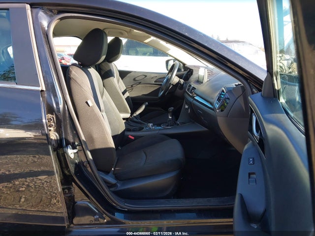 3MZBM1V71EM112851 Mazda Mazda3 I Touring
