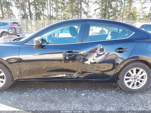 3MZBM1V71EM112851 Mazda Mazda3 I Touring