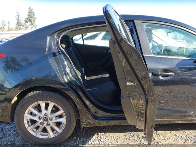 3MZBM1V71EM112851 Mazda Mazda3 I Touring