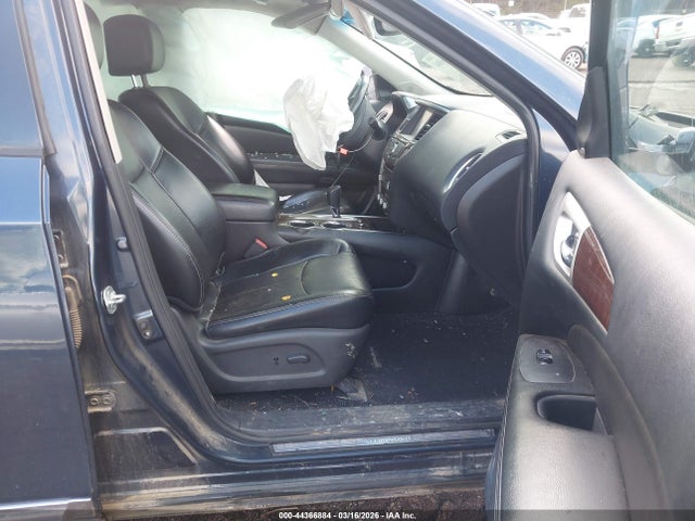 Продажа на аукционе авто 2015 Nissan Pathfinder Platinum, vin: 5N1AR2MN1FC673295, номер лота: 44366884
