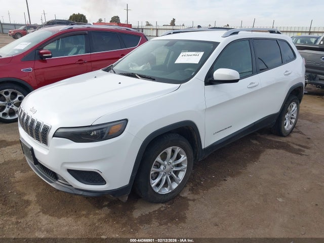 44366901 :رقم المزاد ، 1C4PJLCB0LD625943 vin ، 2020 Jeep Cherokee Latitude Fwd مزاد بيع