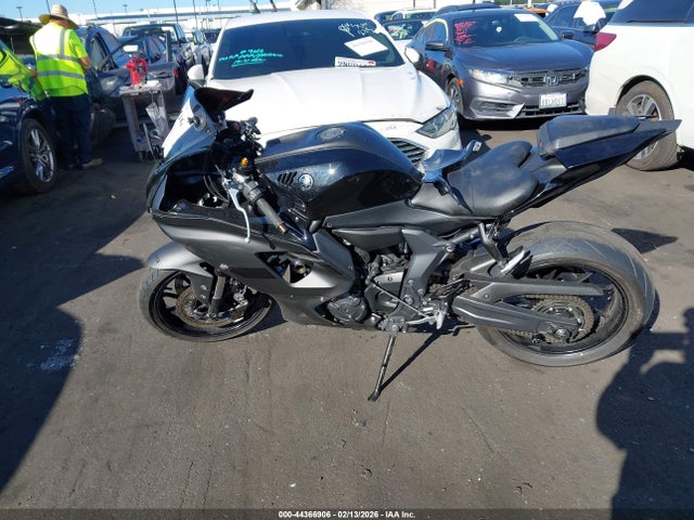 2024 YAMAHA YZFR7 JYARM38Y6RA002409 Photo 8