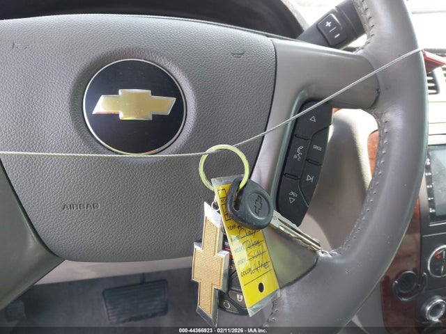 2011 CHEVROLET TAHOE 1GNSKBE07BR388101 Photo 10