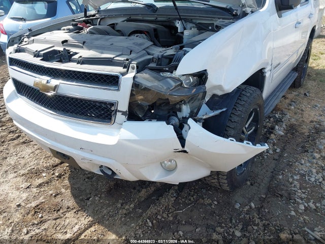 2011 CHEVROLET TAHOE 1GNSKBE07BR388101 Photo 5