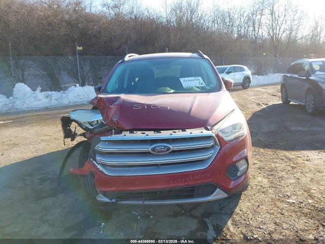 1FMCU9GD0HUA18304 Ford ESCAPE SE