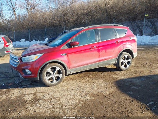 1FMCU9GD0HUA18304 Ford ESCAPE SE
