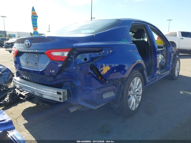 Toyota CAMRY LE 2018 4T1B11HK3JU507482 Image 4