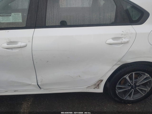 3KPF24AD1RE729285 KIA Forte Lxs