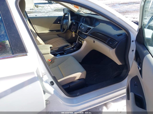 1HGCR2F38HA277843 Honda ACCORD LX