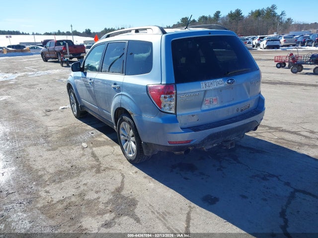 44367094 :رقم المزاد ، JF2SHADC2BH769391 vin ، 2011 Subaru Forester 2.5x Premium مزاد بيع