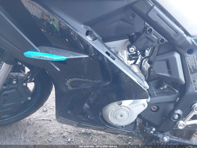 44367095 :رقم المزاد ، LCEPEVLP4S6000542 vin ، 2025 Cf Moto 675ss مزاد بيع