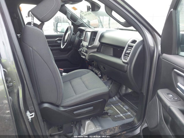 Продаж на аукціоні авто 2023 Ram 1500 Big Horn  4x4 5'7 Box, vin: 1C6RRFFG1PN556214, номер лоту: 44367096