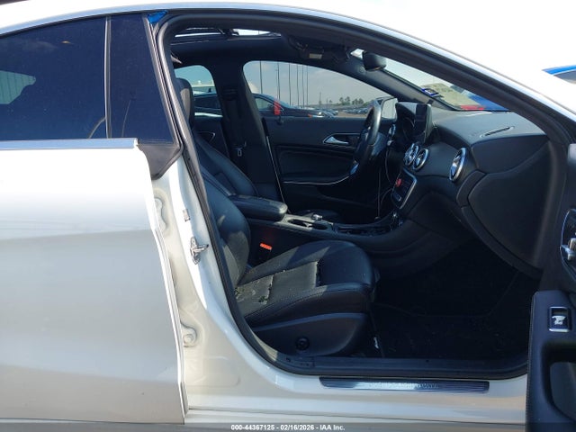 Продаж на аукціоні авто 2018 Mercedes-benz Cla 250, vin: WDDSJ4EB2JN642317, номер лоту: 44367125