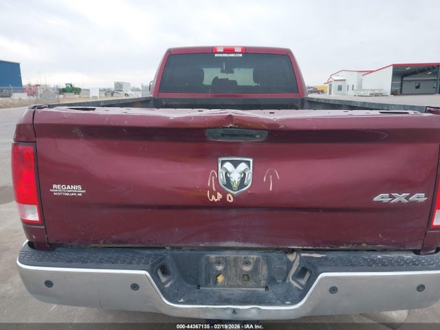 3C63R3GL1HG576392 RAM 3500 Tradesman 4x4 8&#039; Box