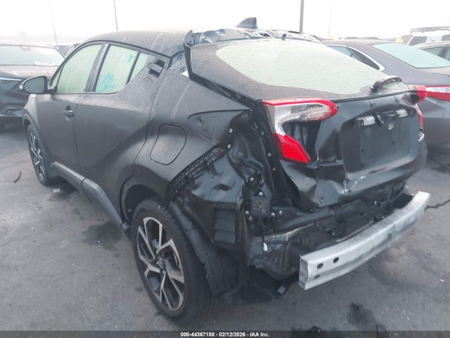 JTNKHMBX1L1083175 Toyota C-HR XLE