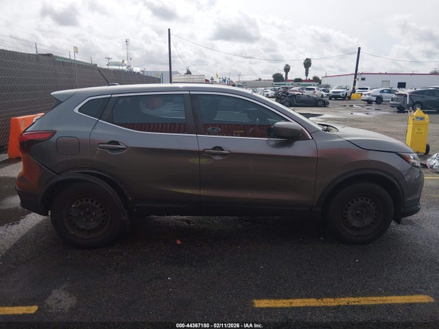 JN1BJ1CP1KW525463 Nissan Rogue Sport S