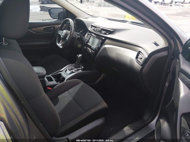 JN1BJ1CP1KW525463 Nissan Rogue Sport S