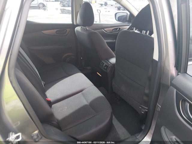 JN1BJ1CP1KW525463 Nissan Rogue Sport S