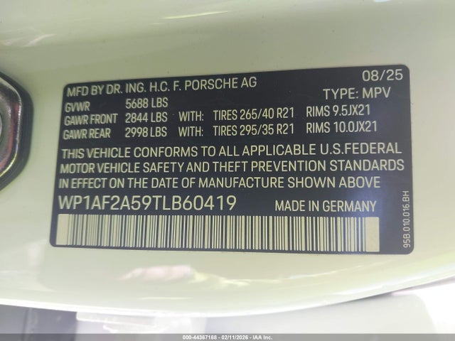 2026 PORSCHE MACAN WP1AF2A59TLB60419 Photo 8