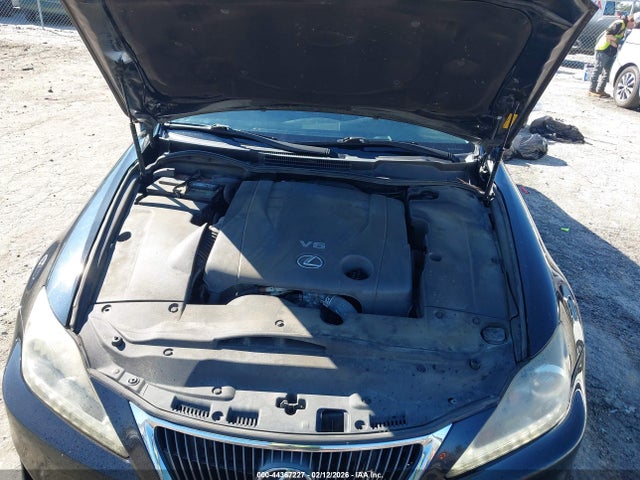 44367227 :رقم المزاد ، JTHBF5C23D5185668 vin ، 2013 Lexus Is 250 مزاد بيع