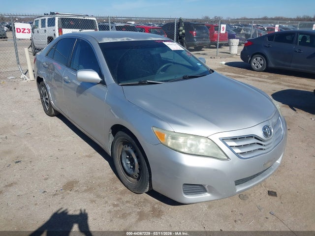 2011 TOYOTA CAMRY 4T1BF3EK3BU635515 Photo 0